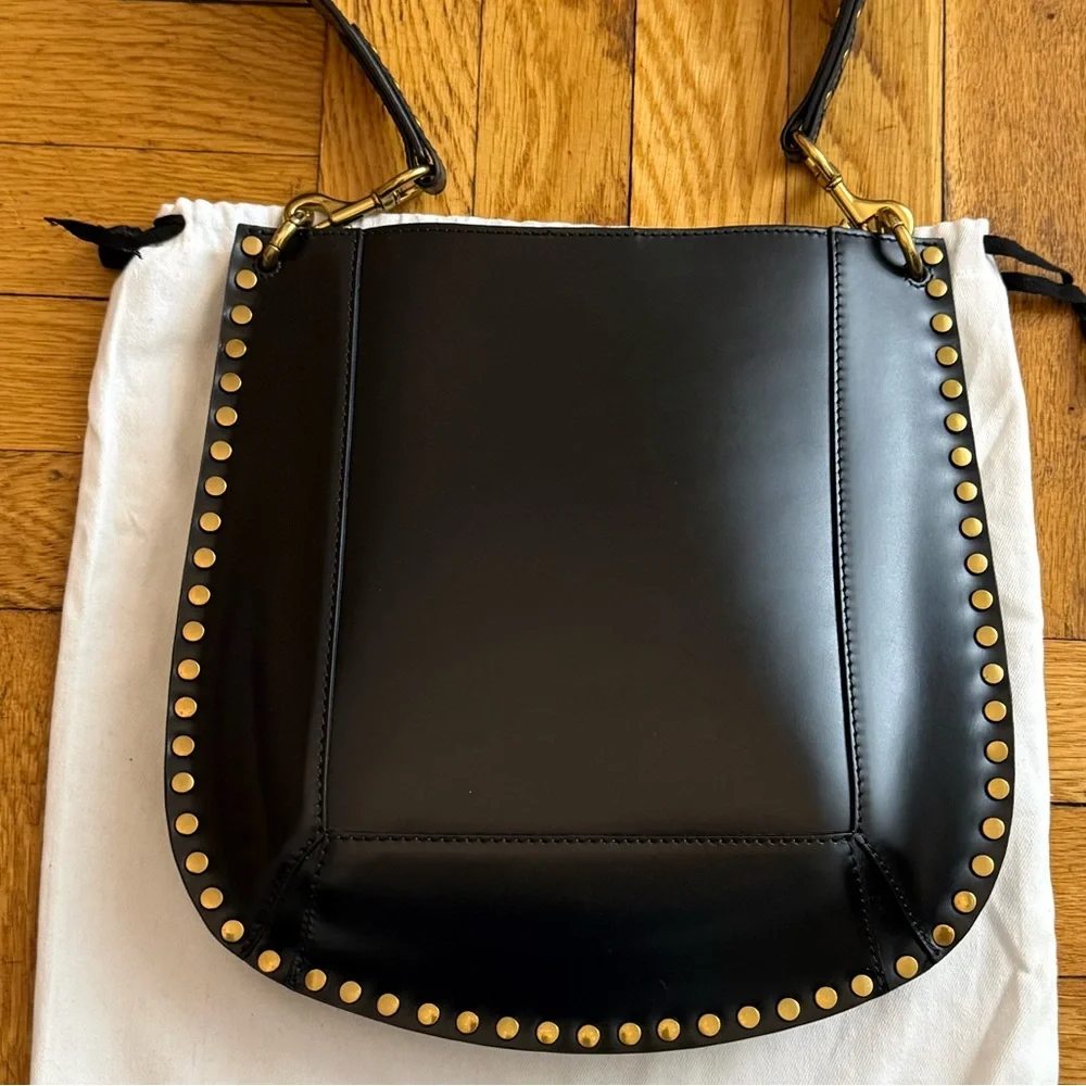 ISABEL MARANT
Oskan Leather Shoulder Bag in black - Picture 9 of 16